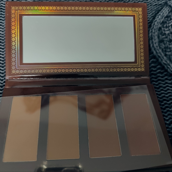 Bronzed in Paradise Ace Beaute palette - Picture 2 of 5